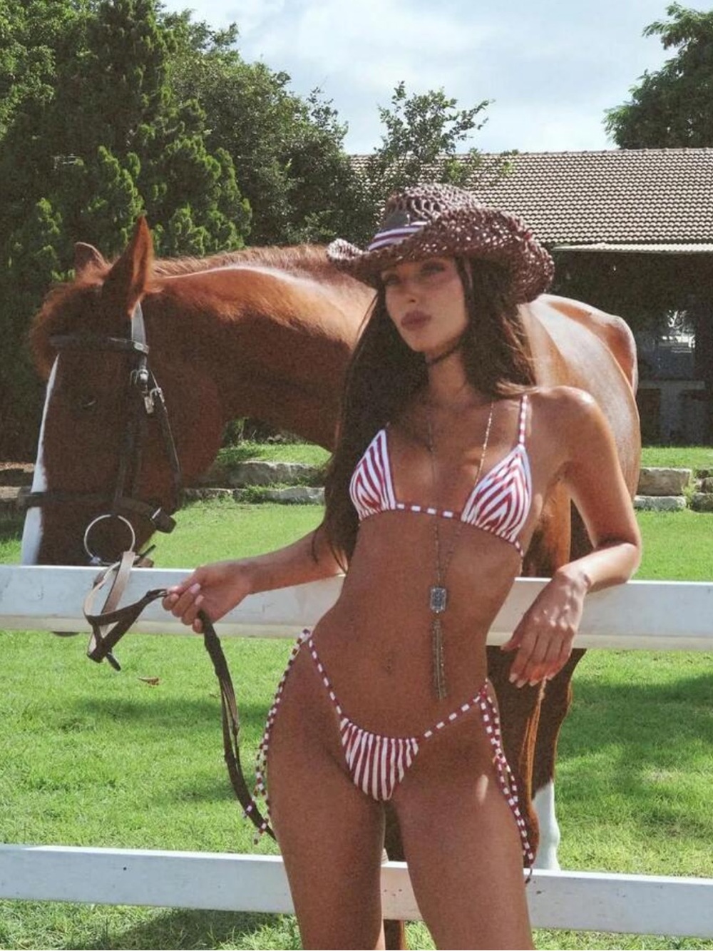 Women's Summer Halter Tie Strap Red And White Striped Sexy Bikini Swimwear Set,